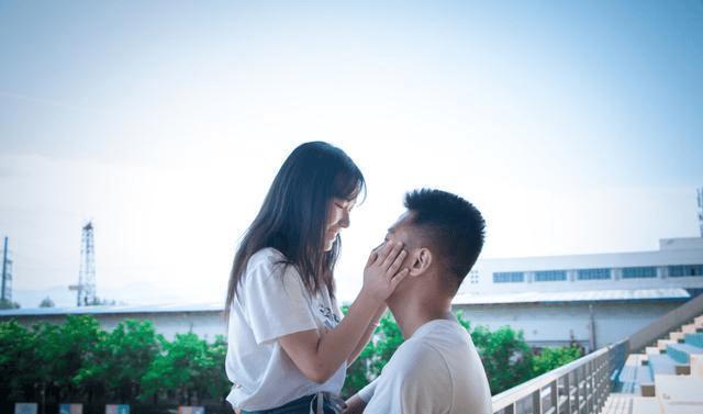 年轻人不再像上一辈那样热衷于婚礼了吗？